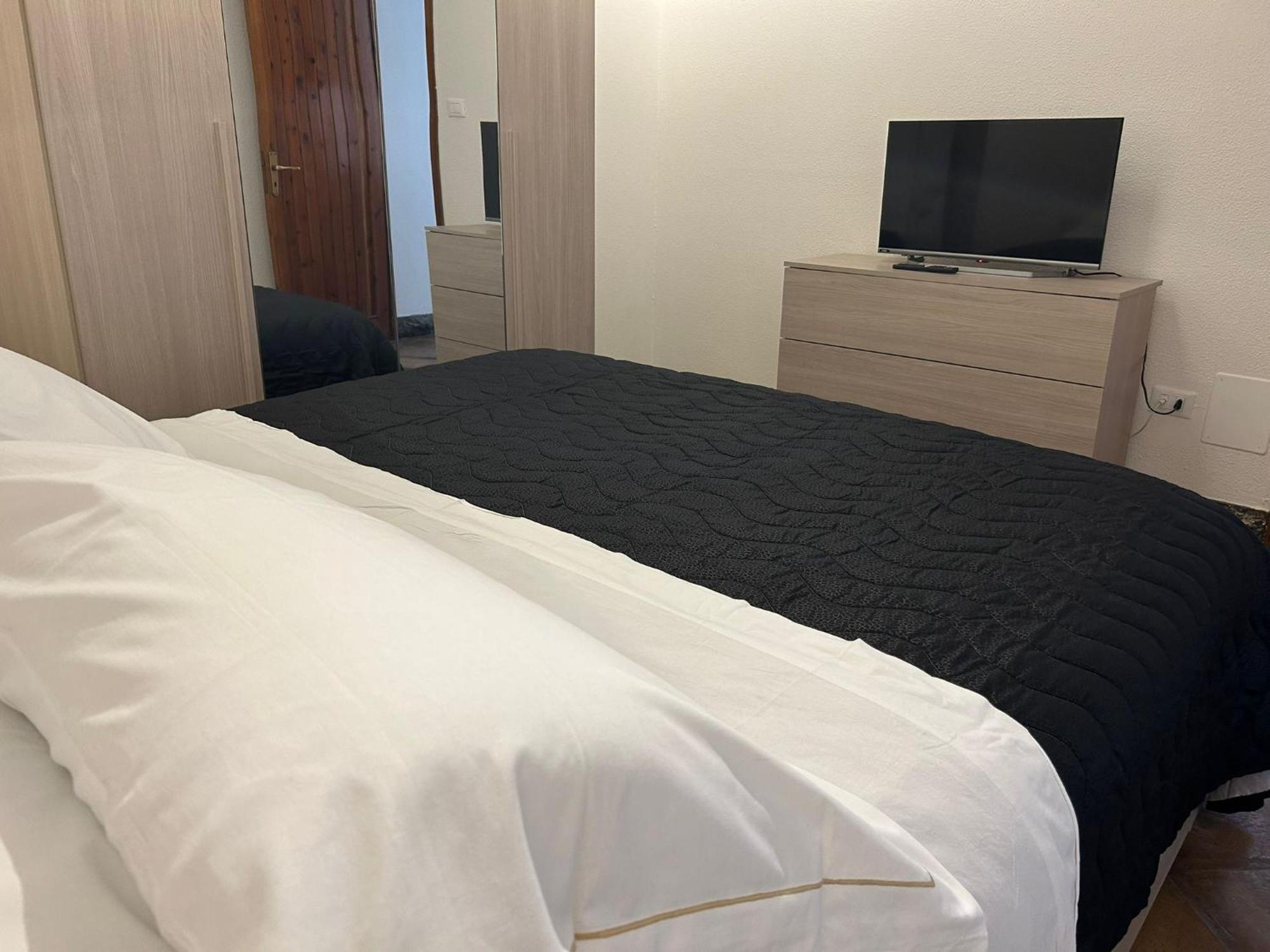 Li Cuti Apartments Catania Luaran gambar