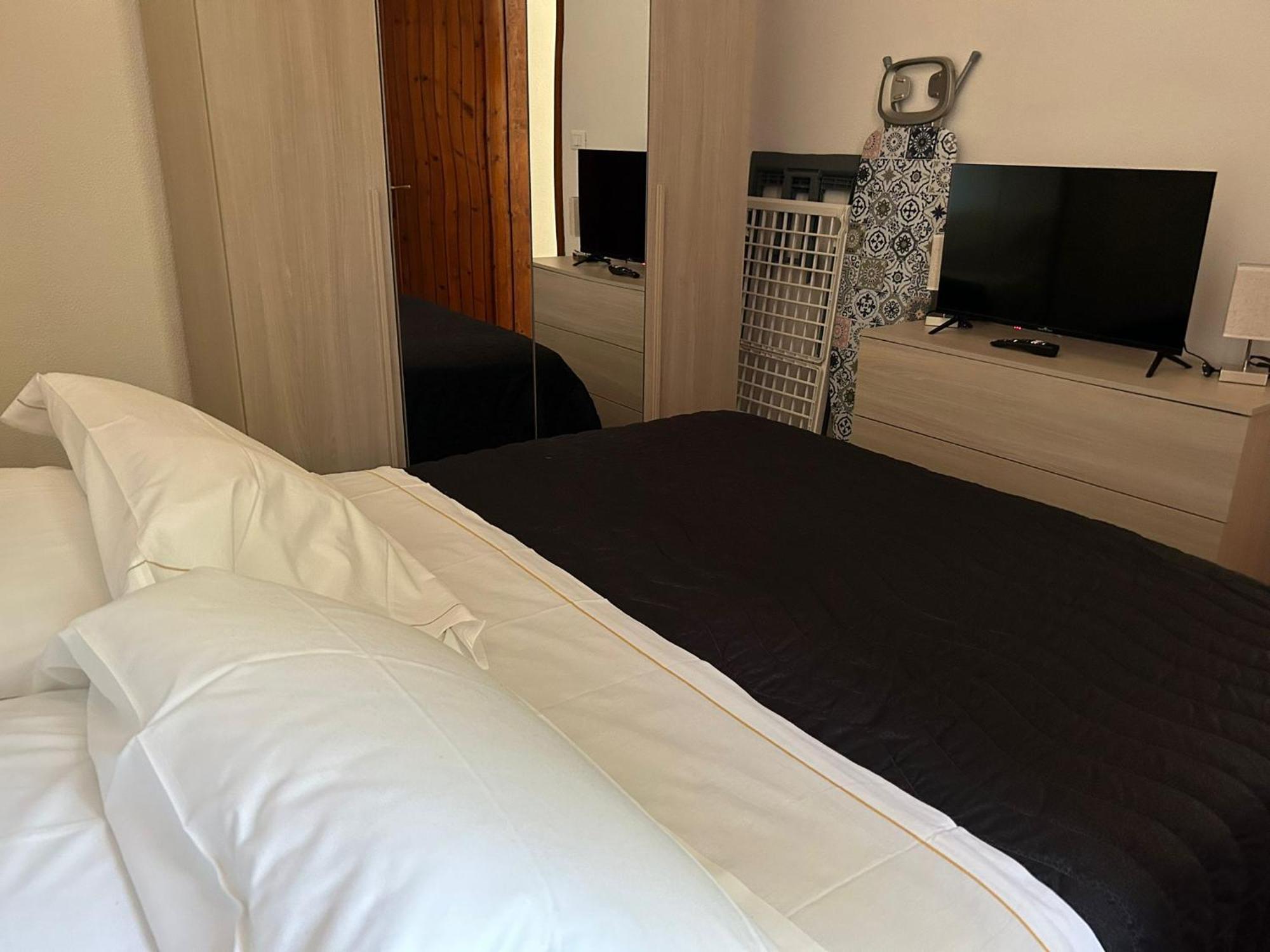 Li Cuti Apartments Catania Luaran gambar